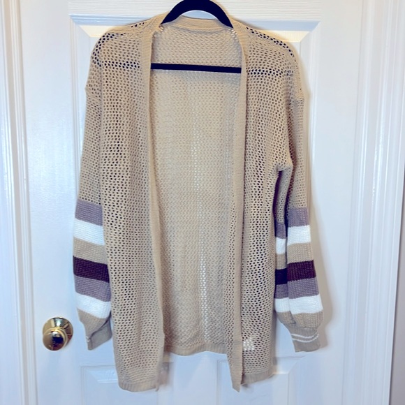 Women’s Sand lightweight cardigan, open knit sweater size M. - Picture 1 of 3